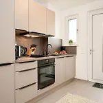 Wohnkultur - Fuer 10 Mit Garten Und 5 Schlafzimmern Wiesloch