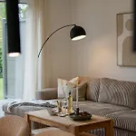 Wohnkultur - Fuer 10 Mit Garten Und 5 Schlafzimmern Lägenhet