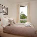 Wohnkultur - Fuer 10 Mit Garten Und 5 Schlafzimmern * Wiesloch