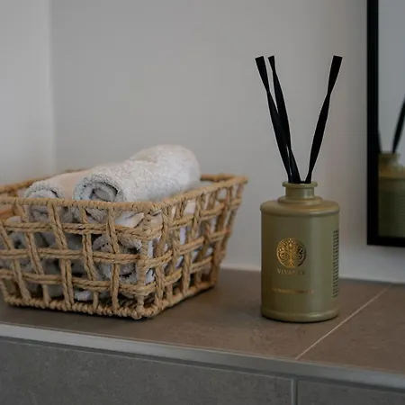 Appartement Wohnkultur - Fuer 10 Mit Garten Und 5 Schlafzimmern